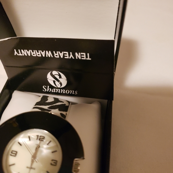 Watch Shannons Quartz NIB - Picture 8 of 10